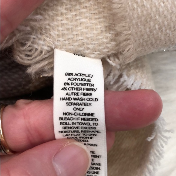 BP scarf - Picture 4 of 11